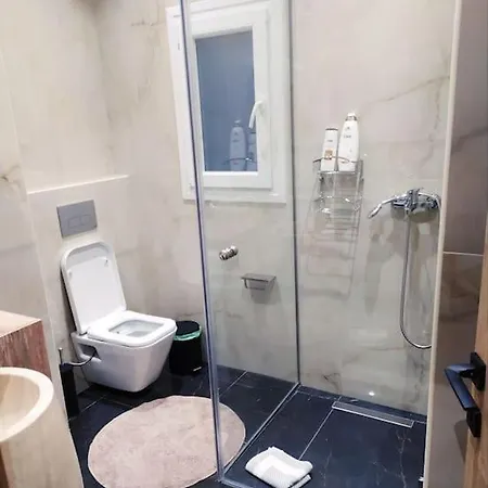 Chrysa's Cozy Corfu (city)