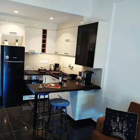 Chrysa's Cozy Corfu (city)